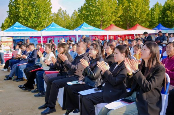 融创配资 多领域联动，购在中国·山东消费品以旧换新“三进”临沂小城接力赛（兰山站）火热启幕